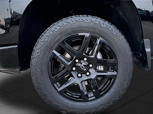 Certified 2024 Chevrolet Silverado 1500 Custom Trail Boss w/ Turbomax Blackout Package AWD/4WD image 11