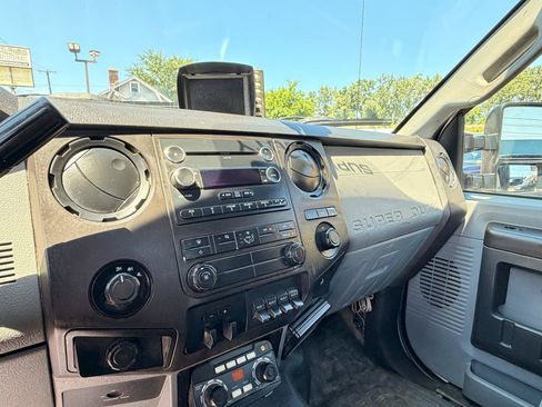 Used 2016 Ford F350 XL w/ Power Equipment Group AWD/4WD image 18