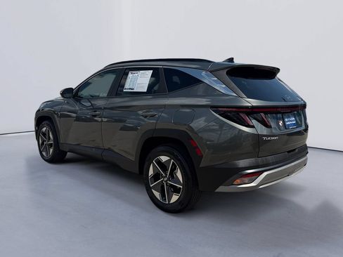 Certified 2025 Hyundai Tucson SEL AWD/4WD image 5