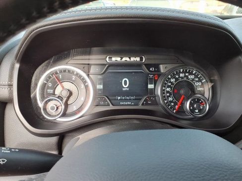 Used 2022 RAM 3500 Laramie image 8