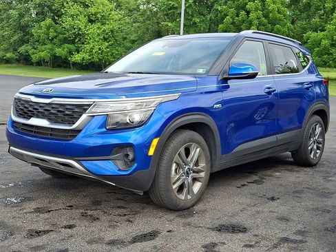 Used 2021 Kia Seltos S AWD/4WD image 3