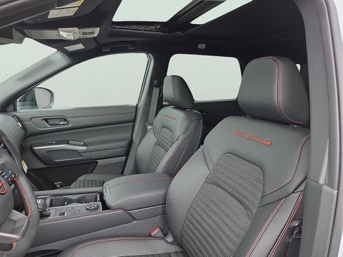 New 2026 Nissan Pathfinder Rock Creek AWD/4WD image 14