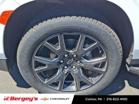 Used 2023 Chevrolet Tahoe Premier AWD/4WD image 10