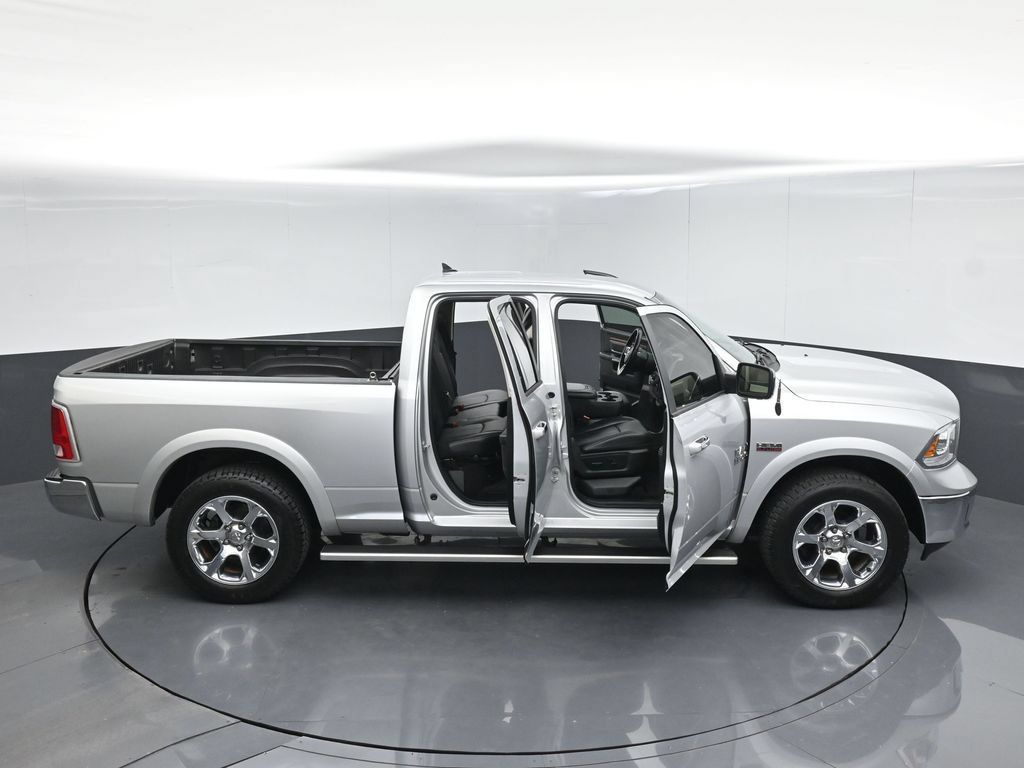 Used 2018 RAM 1500 Laramie RWD image 59