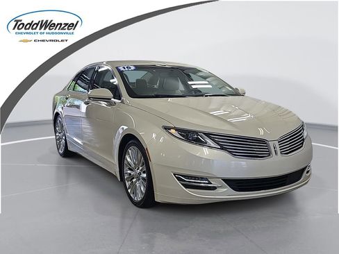Used 2016 Lincoln MKZ w/ Equipment Group 200A Select FWD image 1