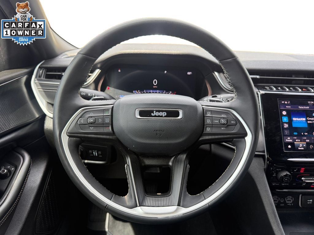 Certified 2024 Jeep Grand Cherokee Altitude AWD/4WD image 12