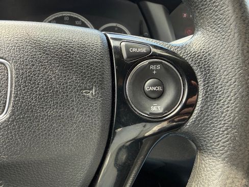 Used 2017 Honda Accord LX image 16
