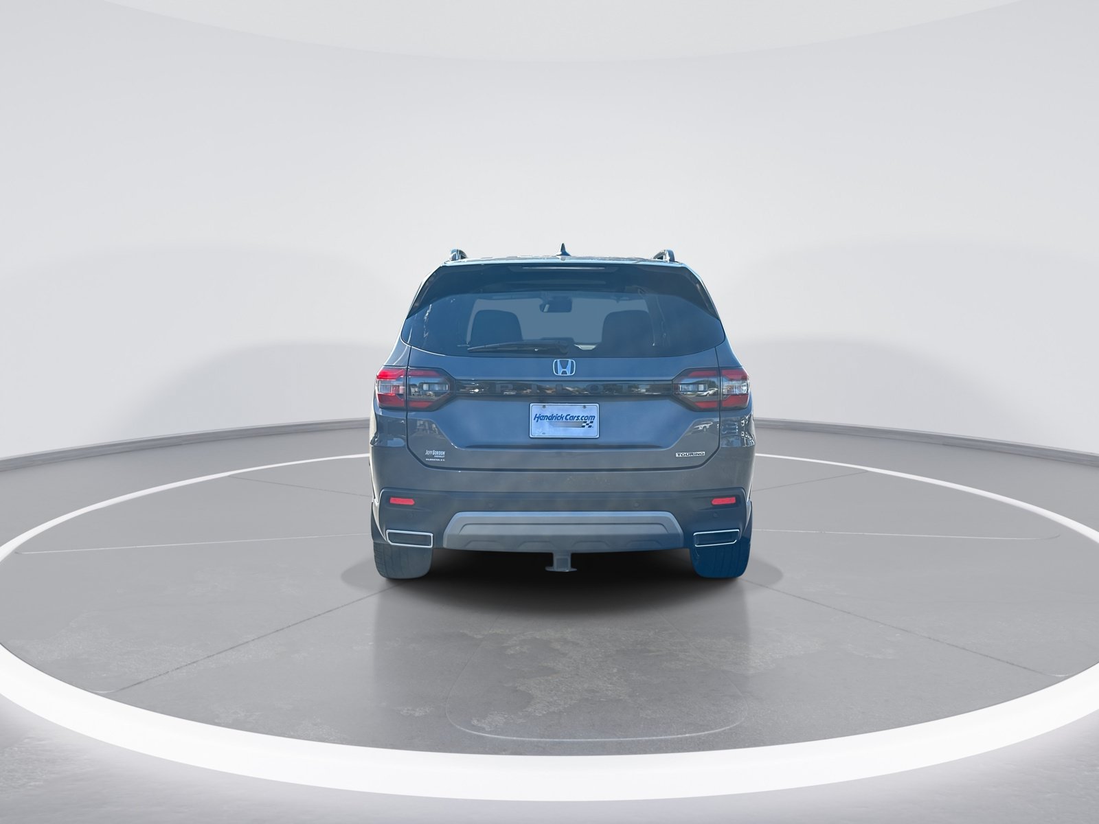 Used 2025 Honda Pilot Touring image 8