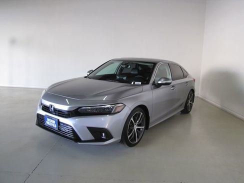 Certified 2024 Honda Civic Touring image 1