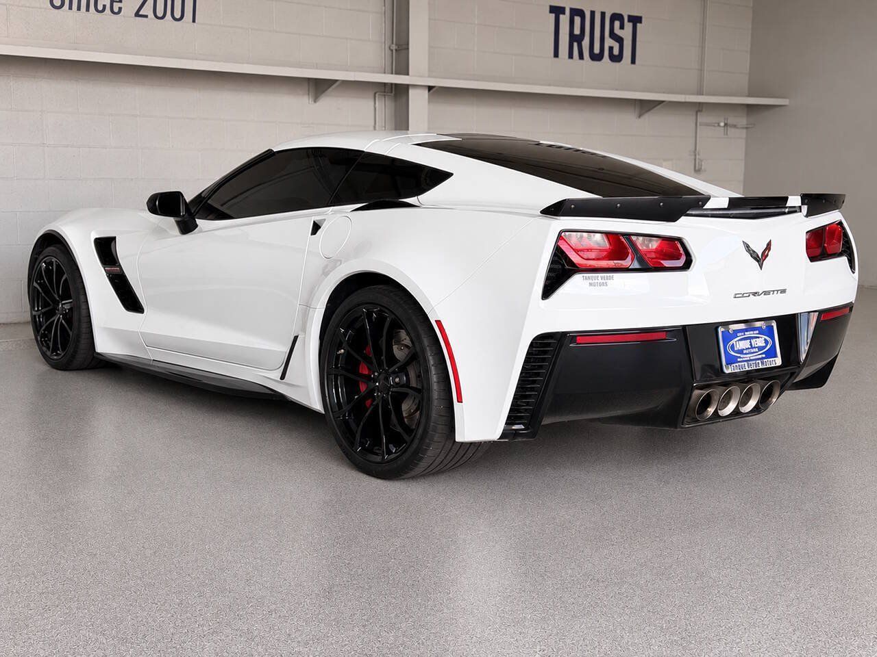 Used 2017 Chevrolet Corvette Grand Sport RWD image 7