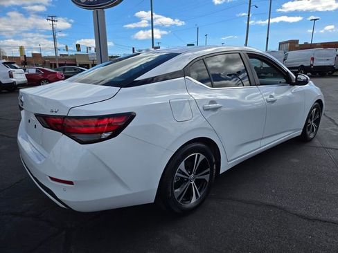 Used 2023 Nissan Sentra SV FWD image 8