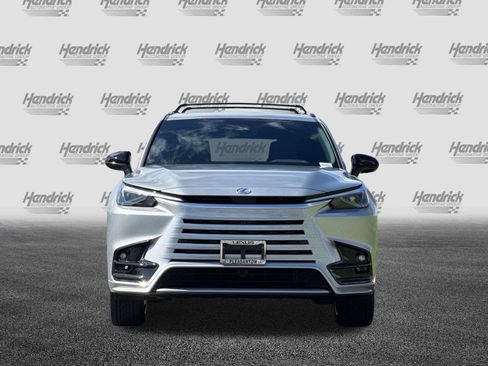 New 2026 Lexus TX 500h AWD image 3