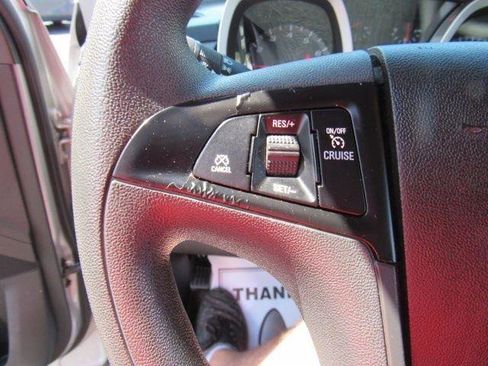 Used 2017 Chevrolet Equinox LS AWD/4WD image 24