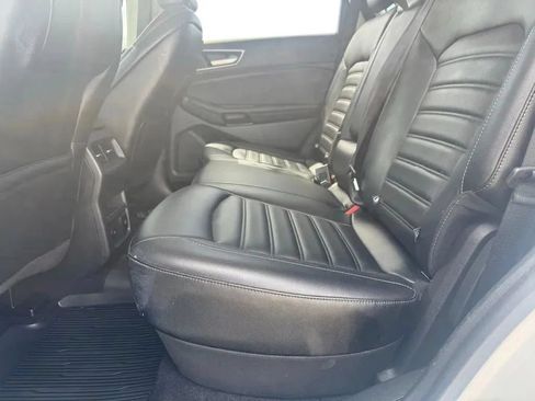 Used 2023 Ford Edge SEL w/ Convenience Package AWD/4WD image 16