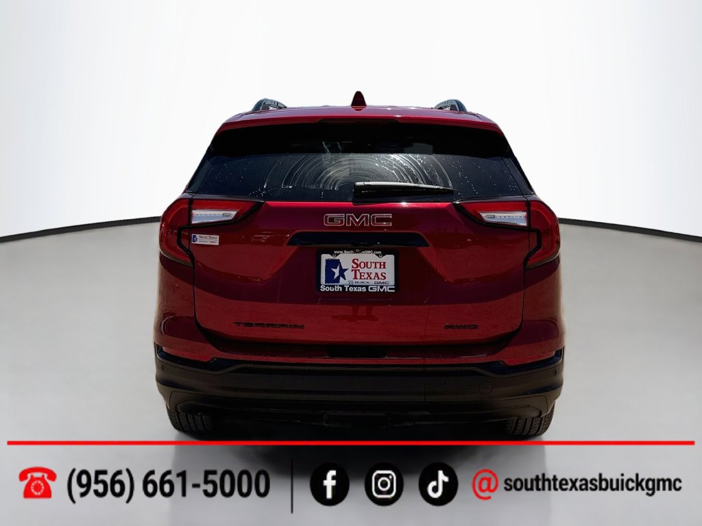 Used 2024 GMC Terrain SLT w/ Tech Package AWD/4WD image 7
