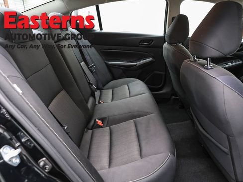 Used 2024 Nissan Altima 2.5 SV FWD image 23