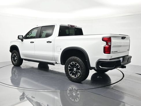 Used 2024 Chevrolet Silverado 1500 ZR2 w/ Technology Package AWD/4WD image 7