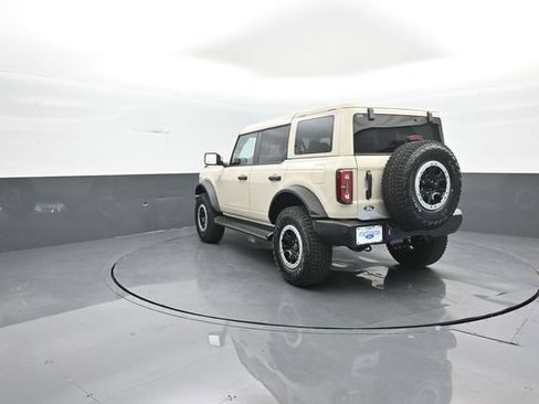 New 2026 Ford Bronco Outer Banks w/ Sasquatch Package AWD/4WD image 5