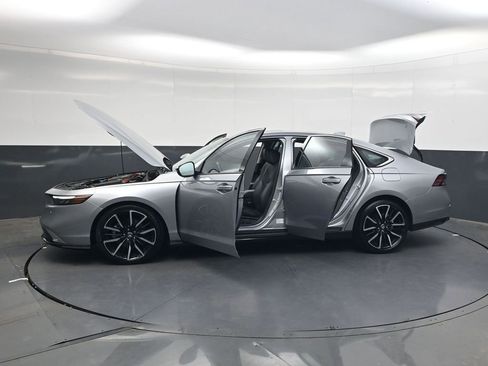 Certified 2023 Honda Accord Touring image 34