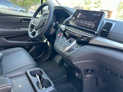 New 2026 Honda Odyssey EX-L image 17