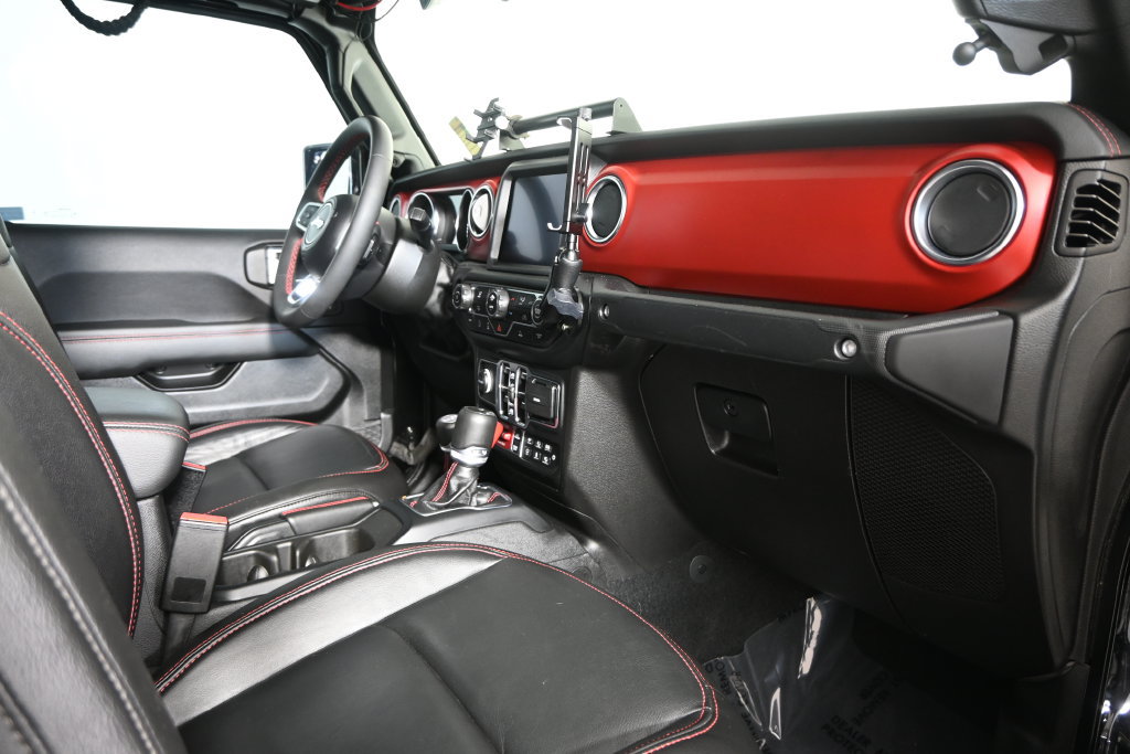 Used 2023 Jeep Gladiator Rubicon AWD/4WD image 18