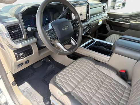 Used 2025 Ford F350 Platinum w/ Platinum Plus Package AWD/4WD image 20