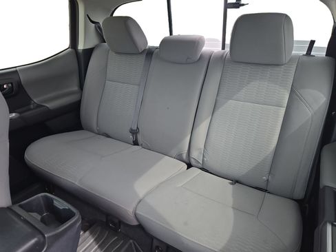 Used 2019 Toyota Tacoma SR5 RWD image 24