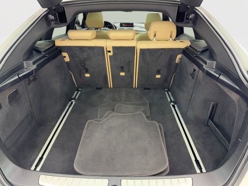 Used 2018 BMW 340i Gran Turismo xDrive image 48