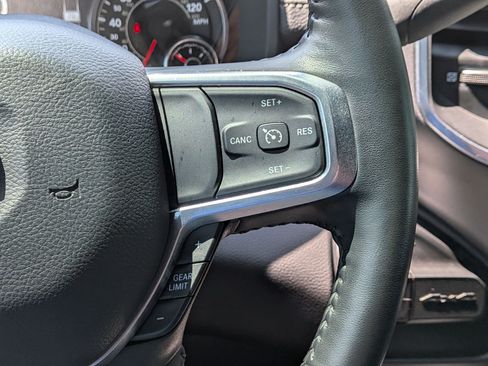 Used 2023 RAM 3500 Laramie AWD/4WD image 18