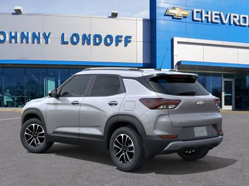 New 2026 Chevrolet TrailBlazer LT w/ Convenience Package AWD/4WD image 3