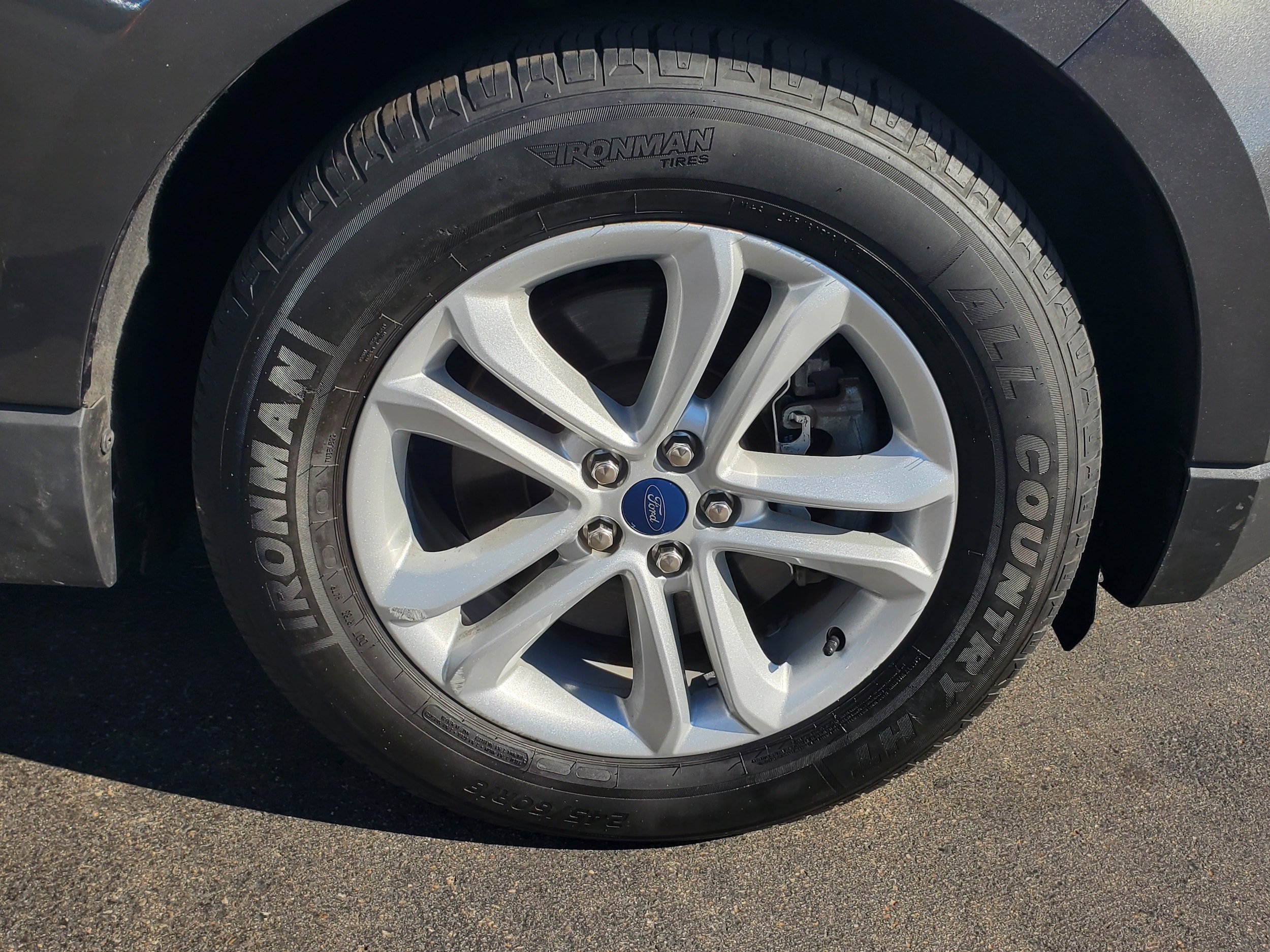 Used 2020 Ford Edge SEL AWD/4WD image 30