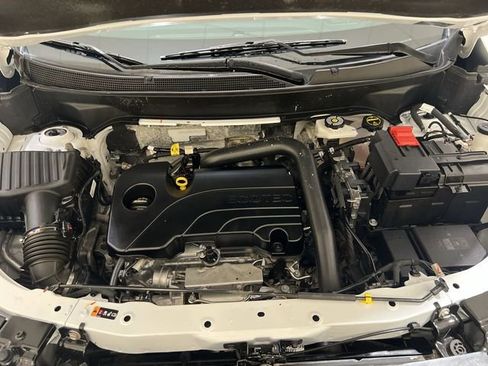 Certified 2025 Chevrolet Equinox LT w/ Convenience Package II image 25