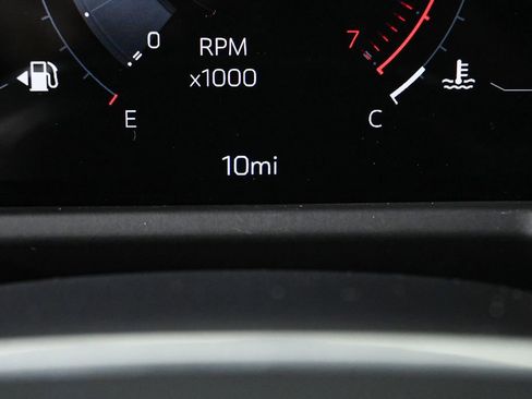 New 2026 GMC Acadia Elevation w/ Elevation Premium Package image 12