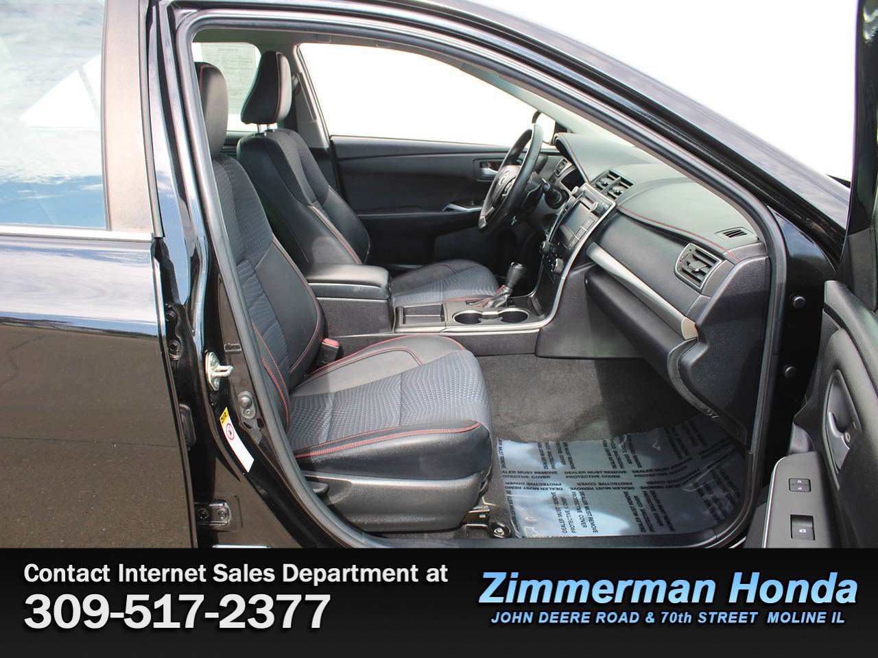 Used 2015 Toyota Camry SE FWD image 16