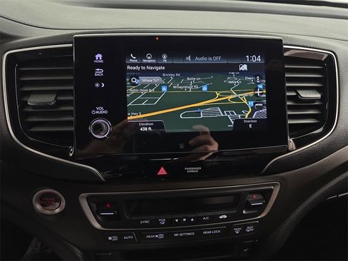 Certified 2022 Honda Pilot TrailSport image 13