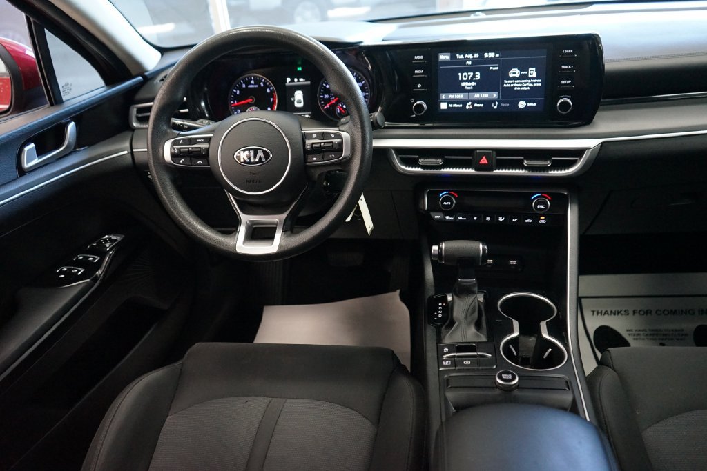 Used 2021 Kia K5 LX FWD image 9