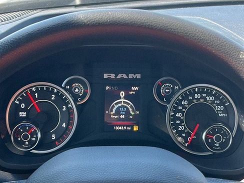 Used 2024 RAM 4500 Tradesman w/ Convenience Group AWD/4WD image 6