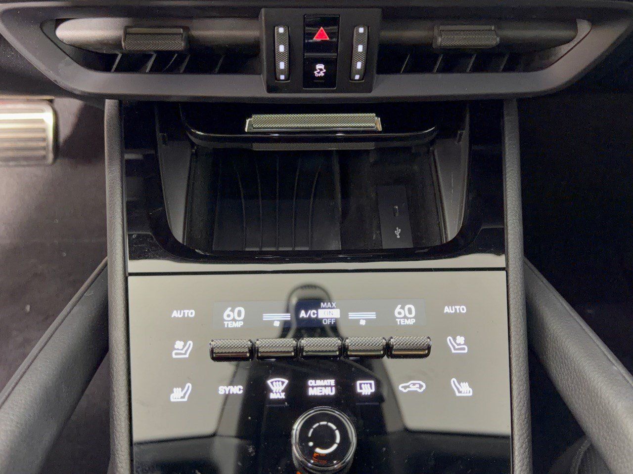 Certified 2024 Porsche Cayenne S AWD/4WD image 22