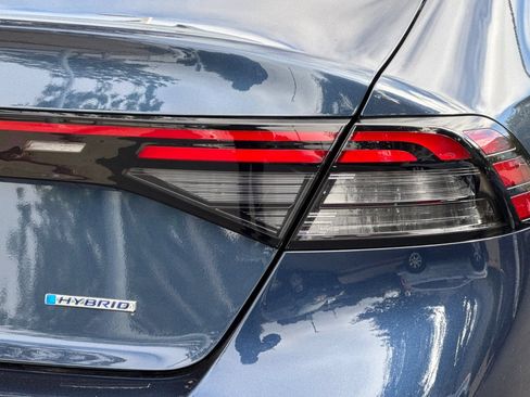 Used 2025 Honda Accord EX-L image 32
