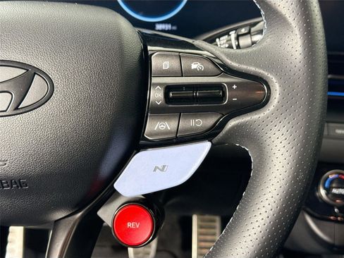 Used 2024 Hyundai Elantra N image 18