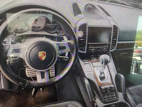 Used 2013 Porsche Cayenne GTS AWD/4WD image 5