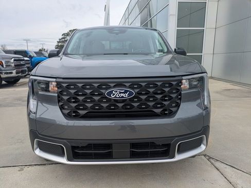 New 2026 Ford Maverick Lariat w/ 4K Tow Package image 8