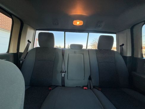 Used 2018 RAM 1500 Big Horn AWD/4WD image 30