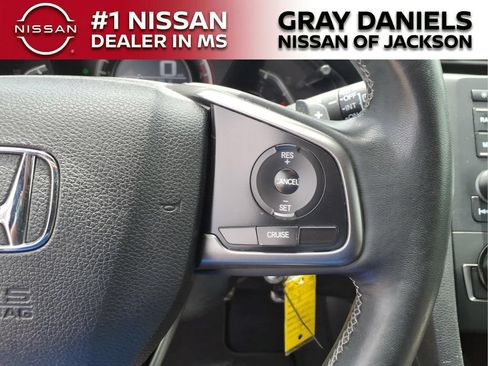 Used 2018 Honda Civic Sport image 14