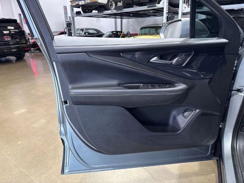 Used 2024 Chevrolet Blazer EV LT AWD/4WD image 15