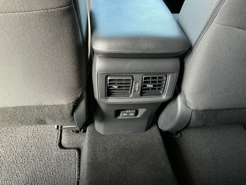 Certified 2022 Toyota RAV4 XLE w/ Convenience Package image 34