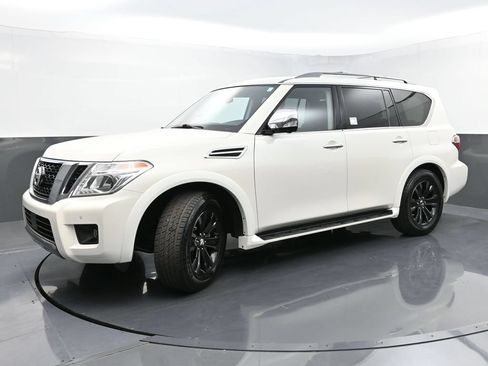 Used 2020 Nissan Armada Platinum w/ Captain's Chairs Package AWD/4WD image 22