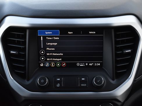 Used 2023 GMC Acadia SLT image 21