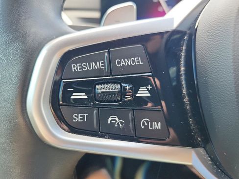 Used 2025 BMW 330i xDrive Sedan w/ M Sport Package AWD/4WD image 22