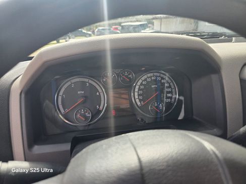 Used 2012 RAM 3500 ST w/ Popular Equipment Group image 10